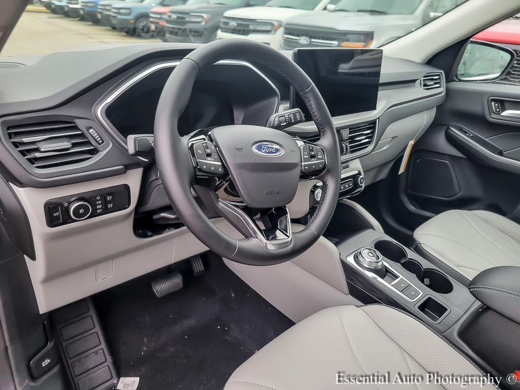 new 2025 Ford Escape car, priced at $37,900