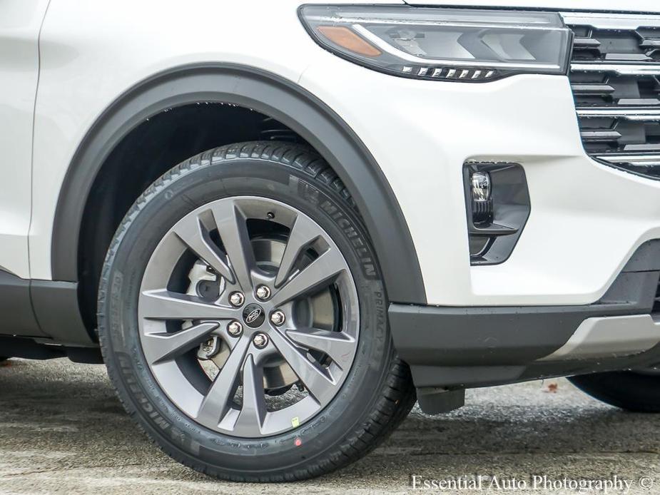 new 2025 Ford Explorer car, priced at $43,730