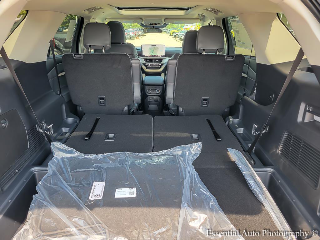 new 2025 Ford Explorer car, priced at $46,380