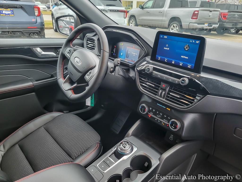 new 2025 Ford Escape car, priced at $32,400