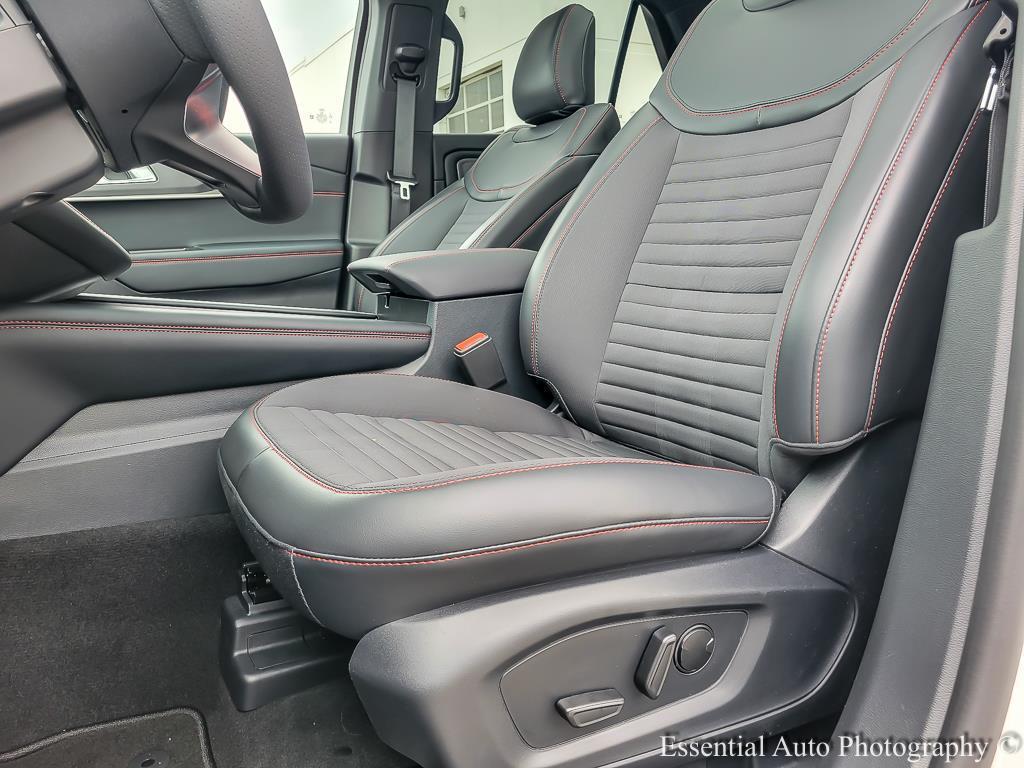 new 2025 Ford Explorer car, priced at $47,180