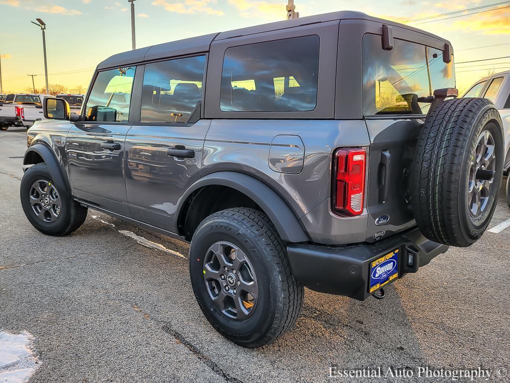 new 2024 Ford Bronco car, priced at $43,300