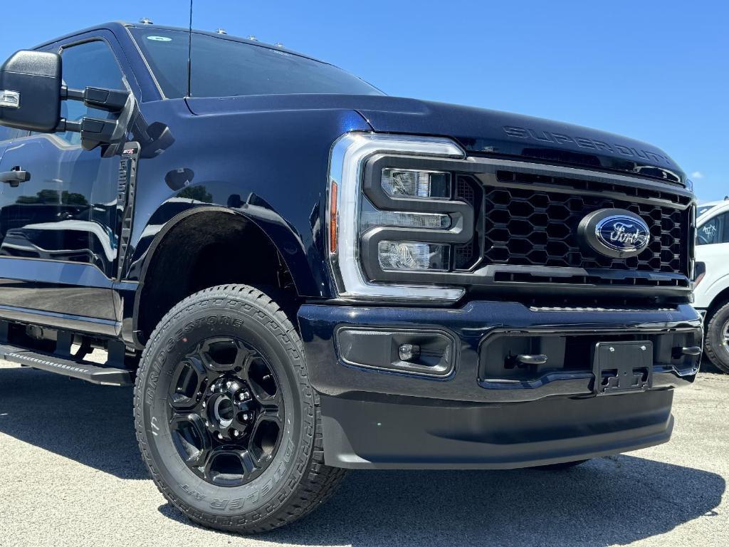 new 2024 Ford F-250 car, priced at $59,993