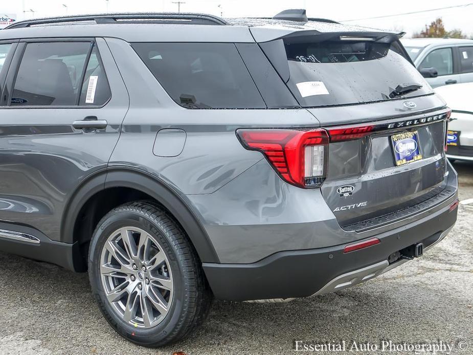 new 2025 Ford Explorer car, priced at $43,301