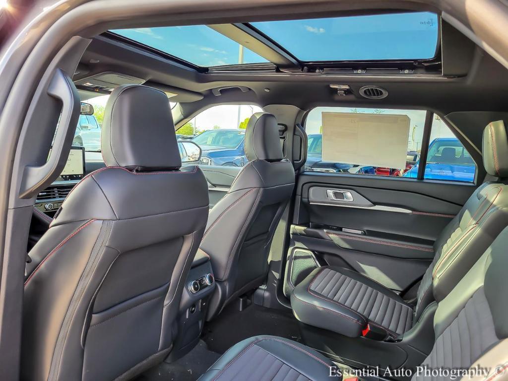 new 2025 Ford Explorer car, priced at $46,385