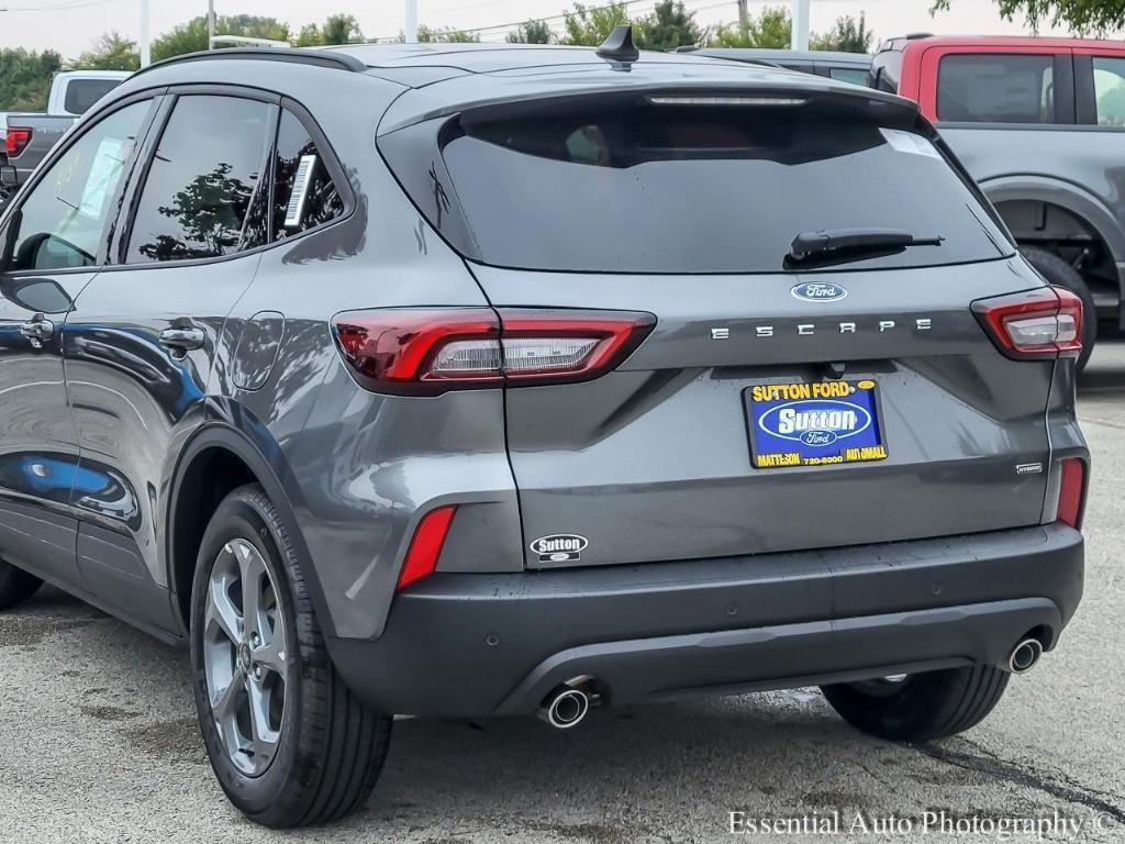 new 2025 Ford Escape car, priced at $33,170