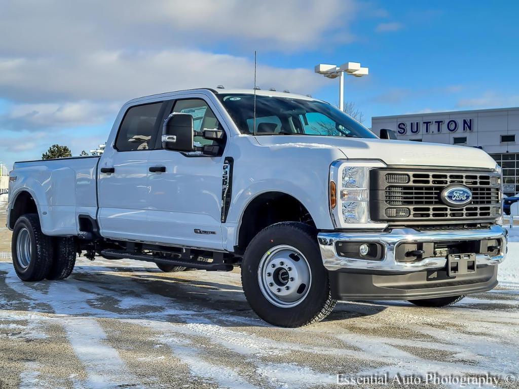 new 2025 Ford F-350 car, priced at $65,643