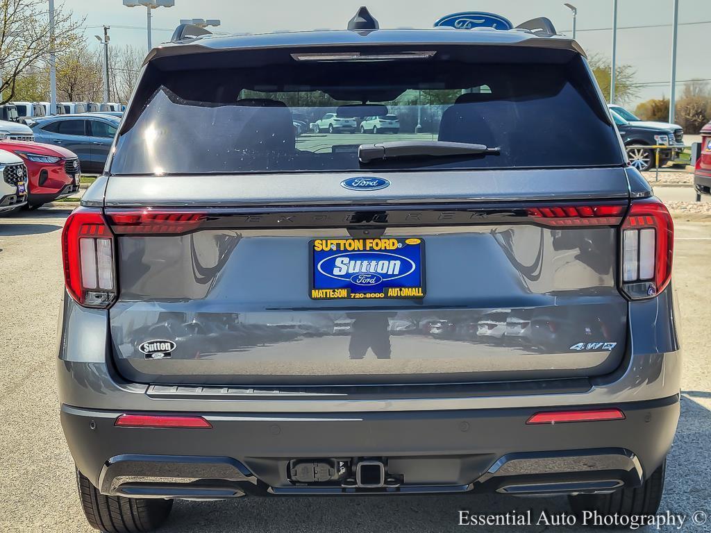 new 2025 Ford Explorer car, priced at $46,385