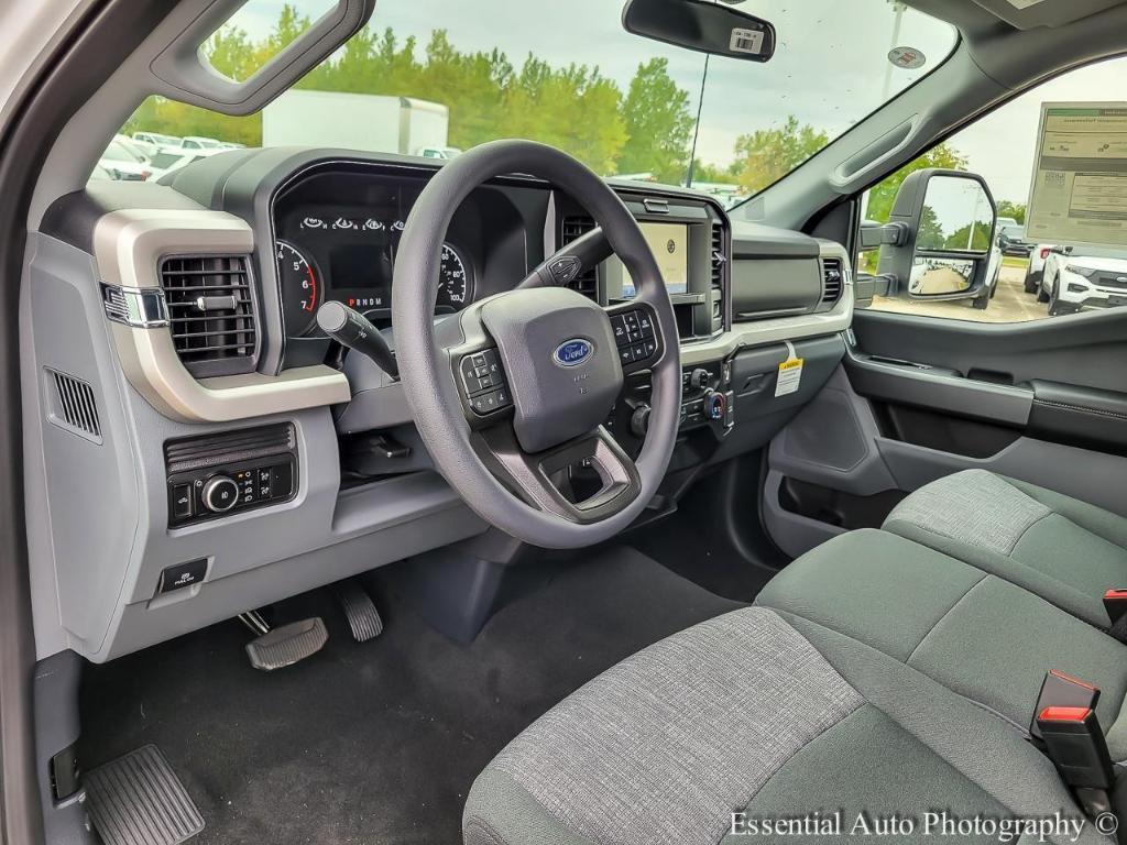 new 2025 Ford F-250 car, priced at $60,149