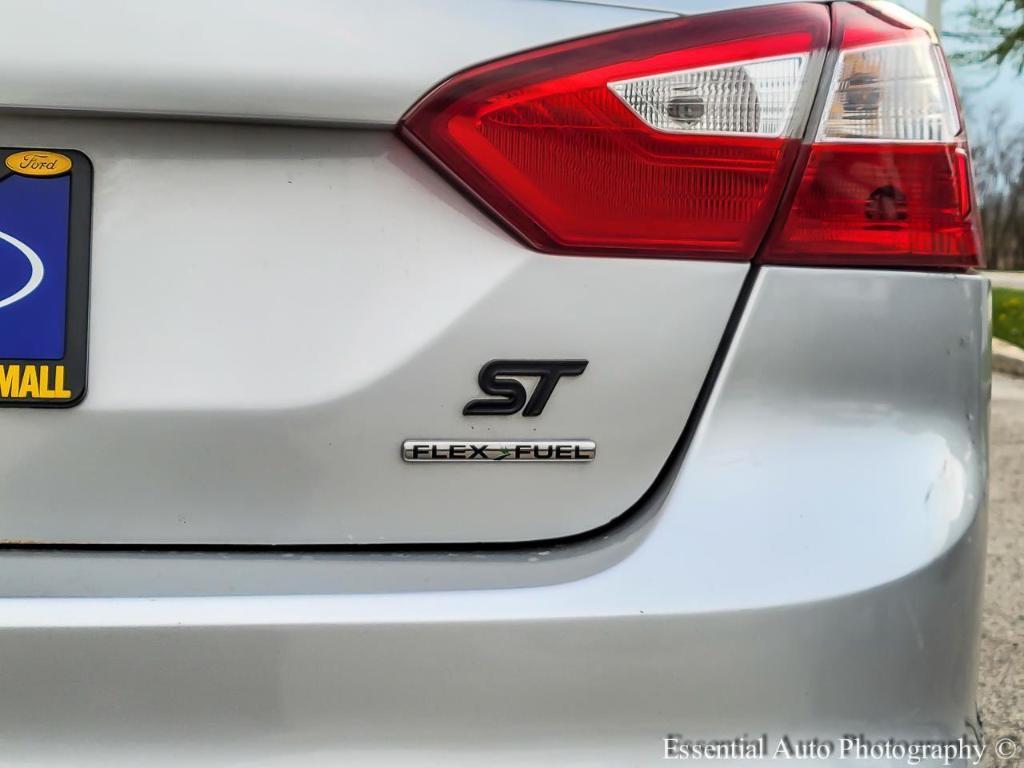used 2013 Ford Focus car, priced at $5,995