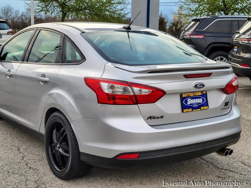 used 2013 Ford Focus car, priced at $5,995