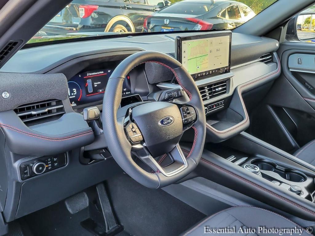 used 2025 Ford Explorer car, priced at $47,995