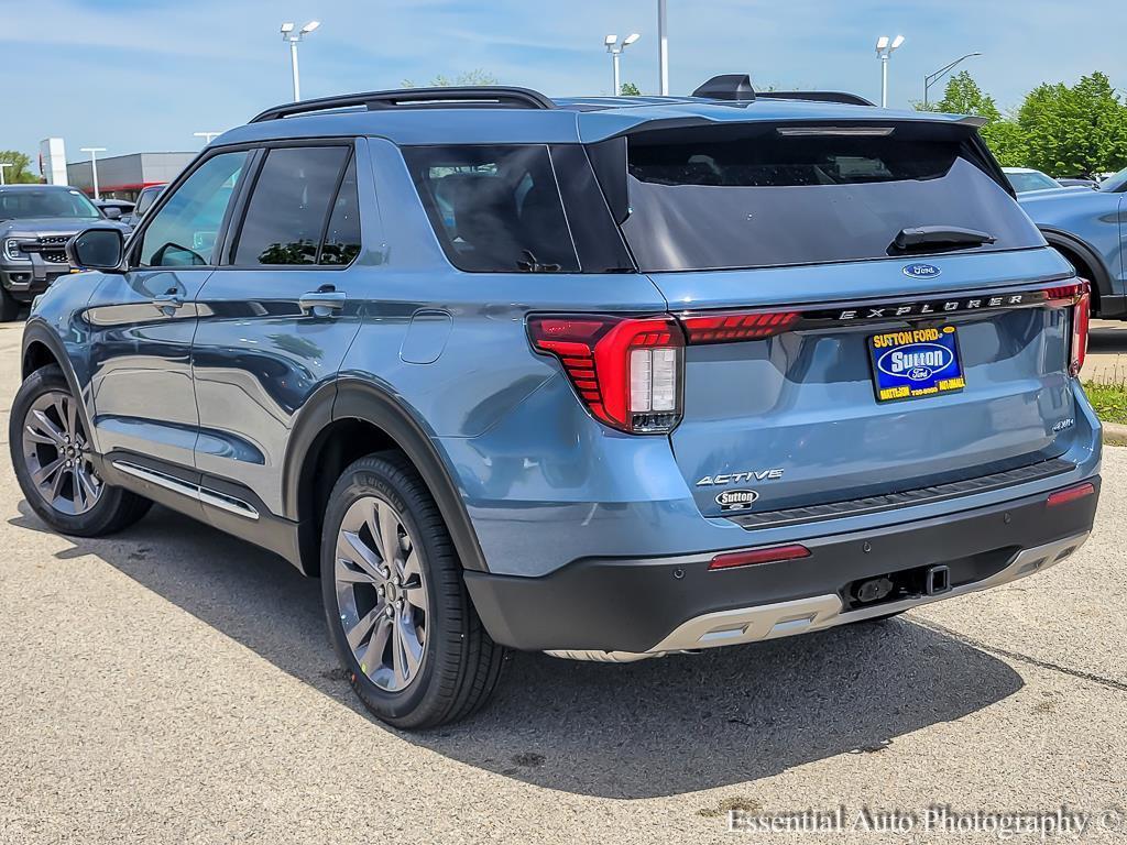 new 2025 Ford Explorer car, priced at $46,875