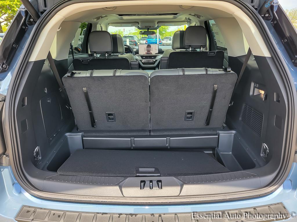 new 2025 Ford Explorer car, priced at $46,875