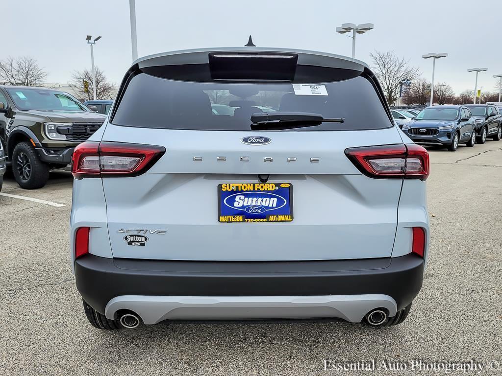 new 2025 Ford Escape car, priced at $27,580