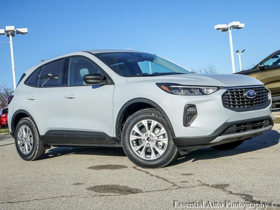 new 2025 Ford Escape car, priced at $28,136