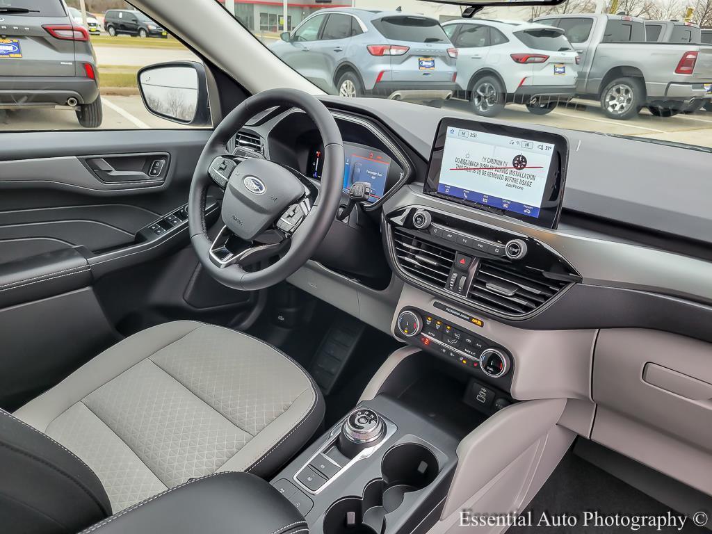 new 2025 Ford Escape car, priced at $27,580