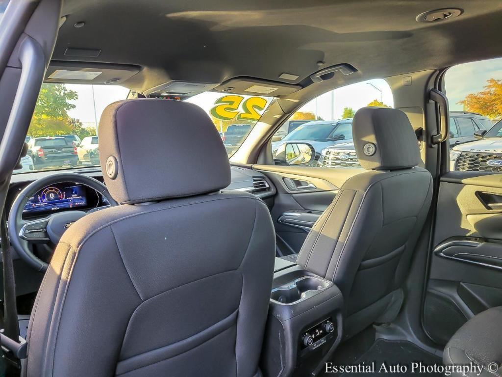 used 2025 Chevrolet Traverse car, priced at $35,775
