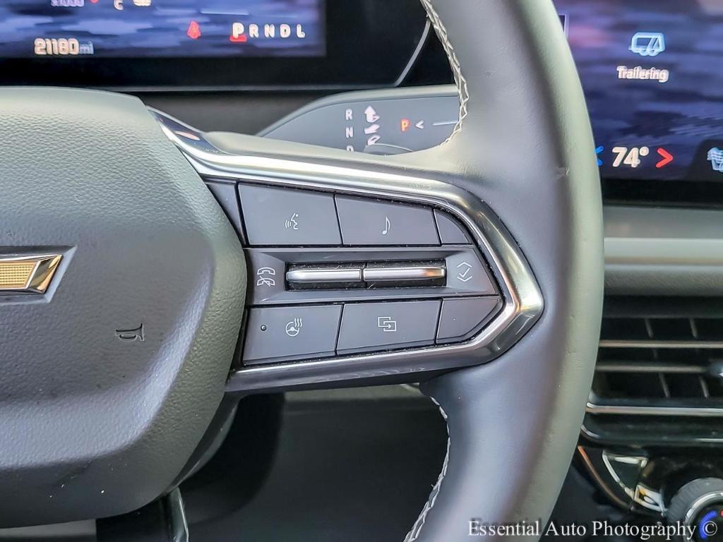 used 2025 Chevrolet Traverse car, priced at $35,775