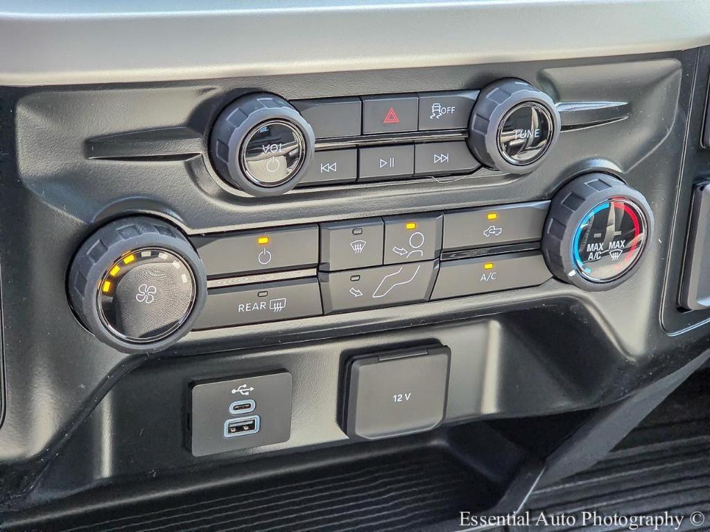 new 2025 Ford F-250 car, priced at $56,785