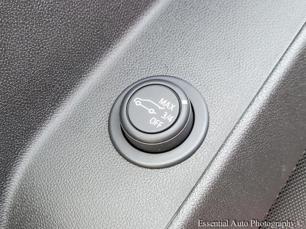 used 2024 Chevrolet Equinox car, priced at $30,295