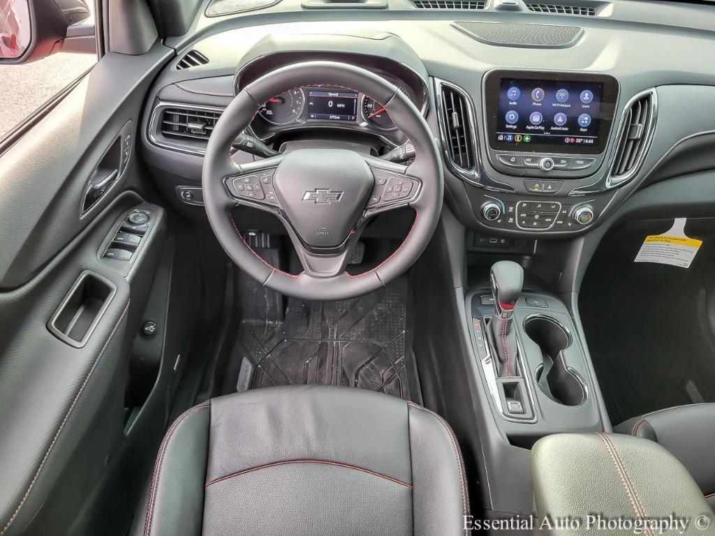 used 2024 Chevrolet Equinox car, priced at $30,295