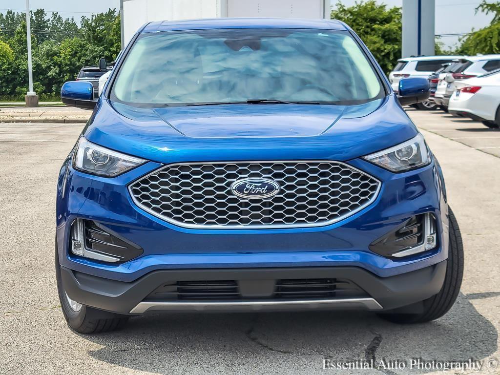 used 2024 Ford Edge car, priced at $31,995
