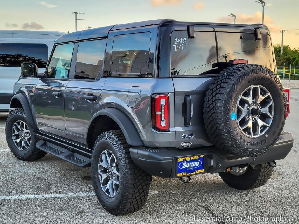 new 2025 Ford Bronco car, priced at $58,437