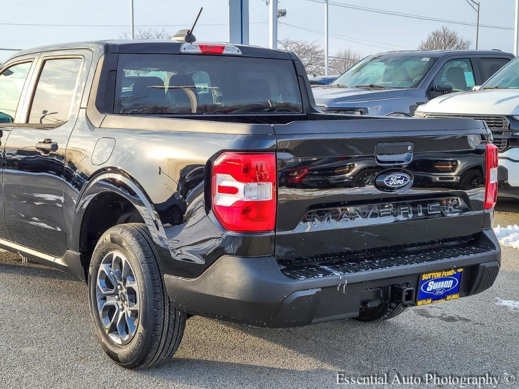 new 2025 Ford Maverick car