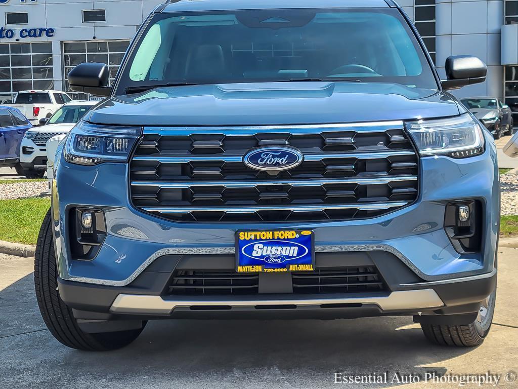 new 2025 Ford Explorer car, priced at $46,875