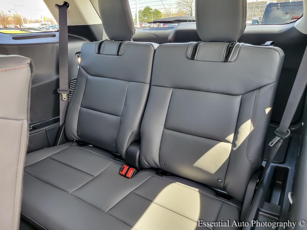 new 2025 Ford Explorer car, priced at $46,875
