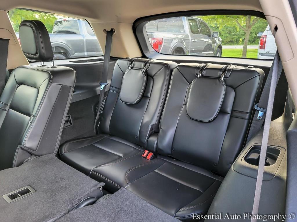used 2023 Lincoln Aviator car, priced at $31,858