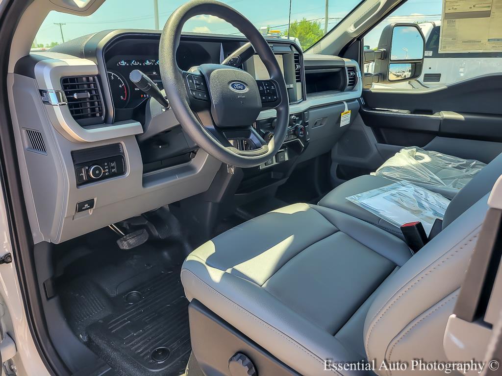new 2025 Ford F-350 car, priced at $83,990