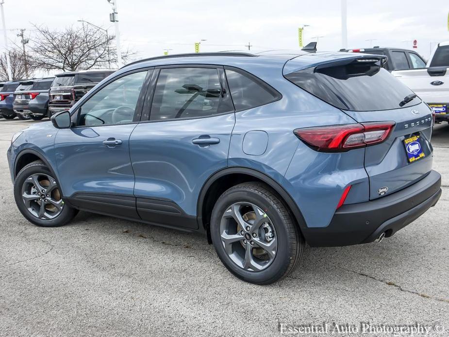 new 2025 Ford Escape car, priced at $32,832