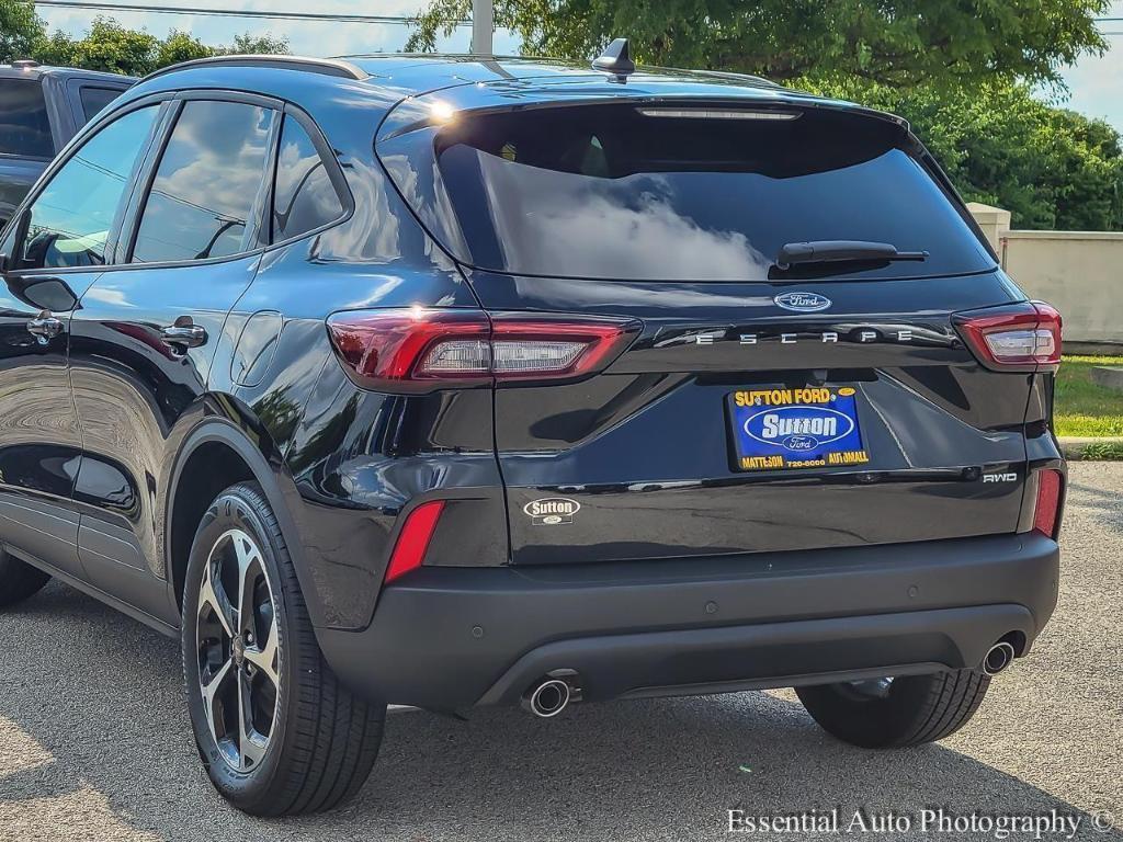 used 2025 Ford Escape car, priced at $27,948