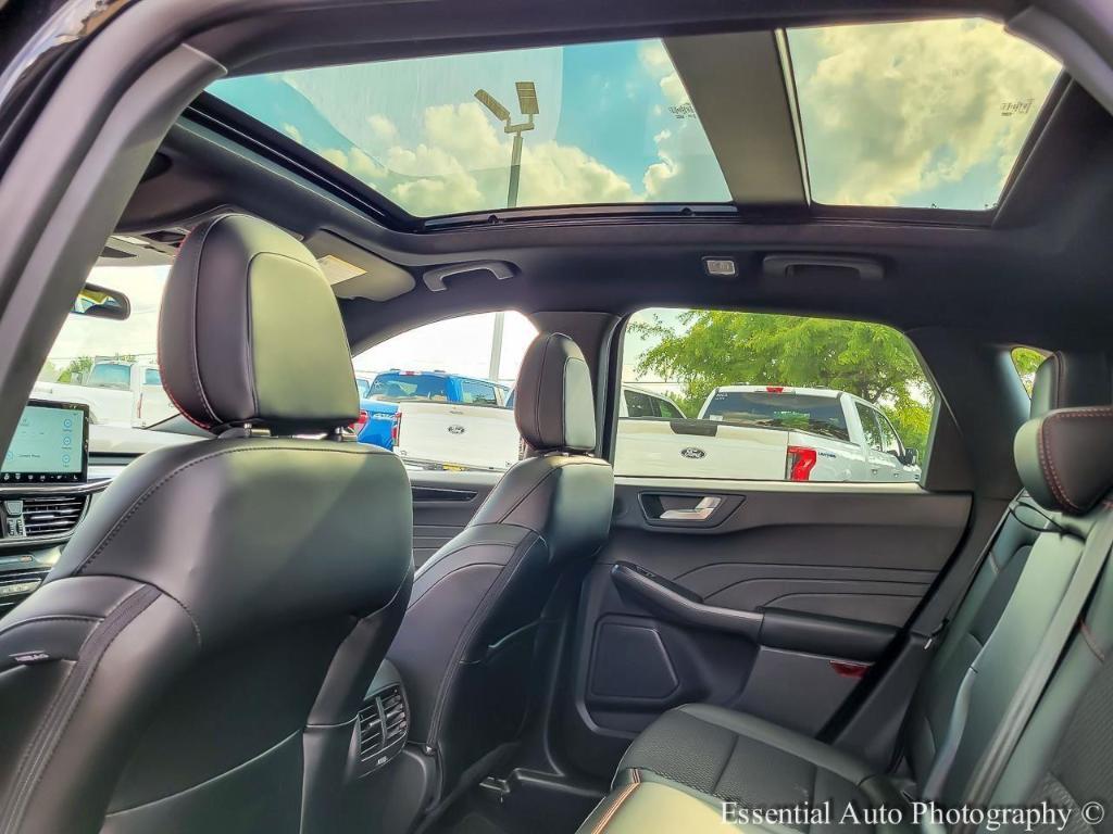 used 2025 Ford Escape car, priced at $27,948