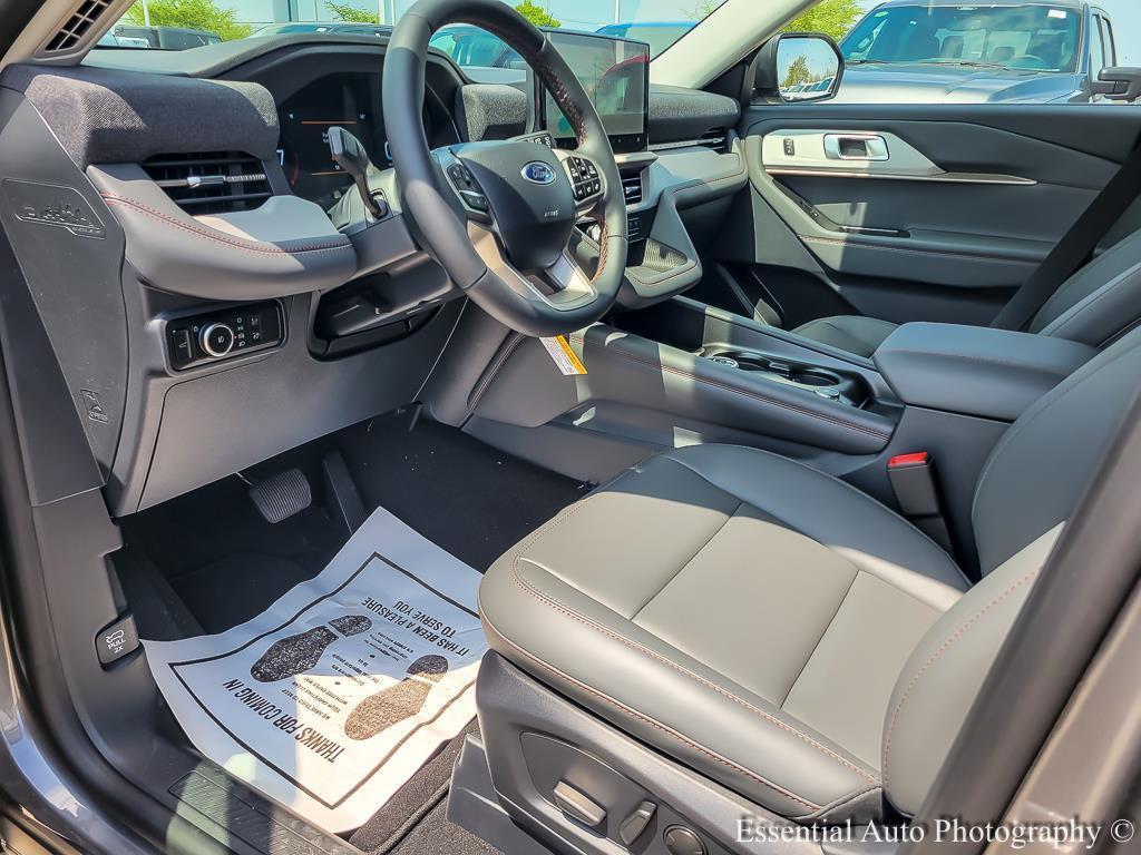 new 2025 Ford Explorer car, priced at $44,285