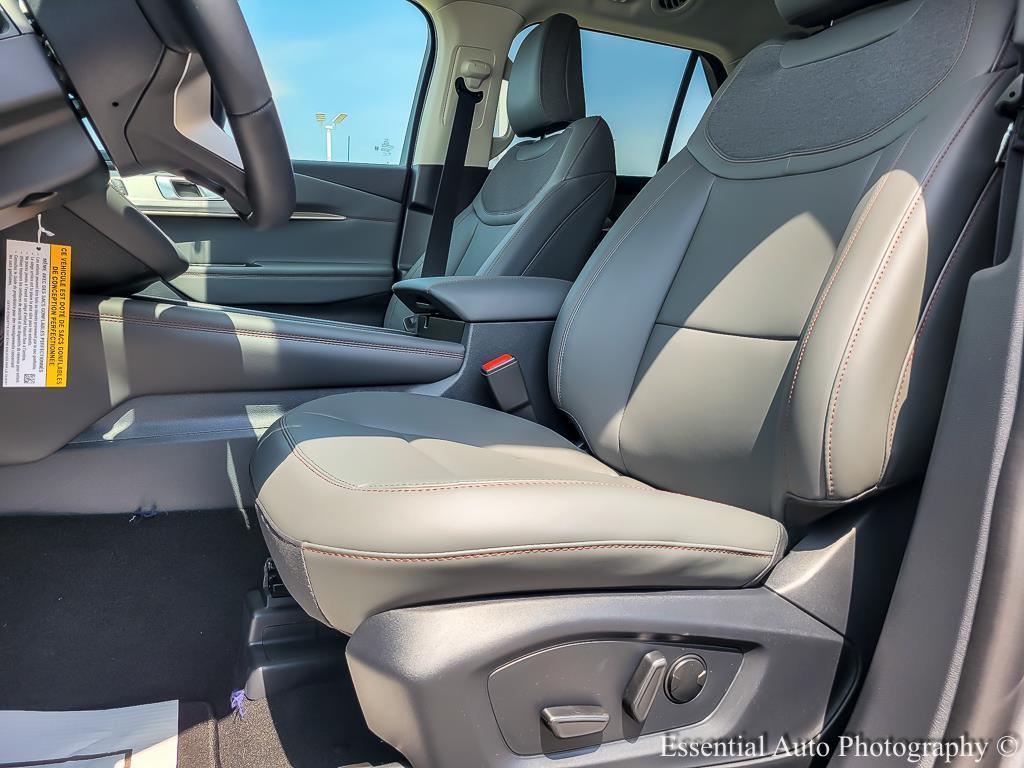 new 2025 Ford Explorer car, priced at $44,285