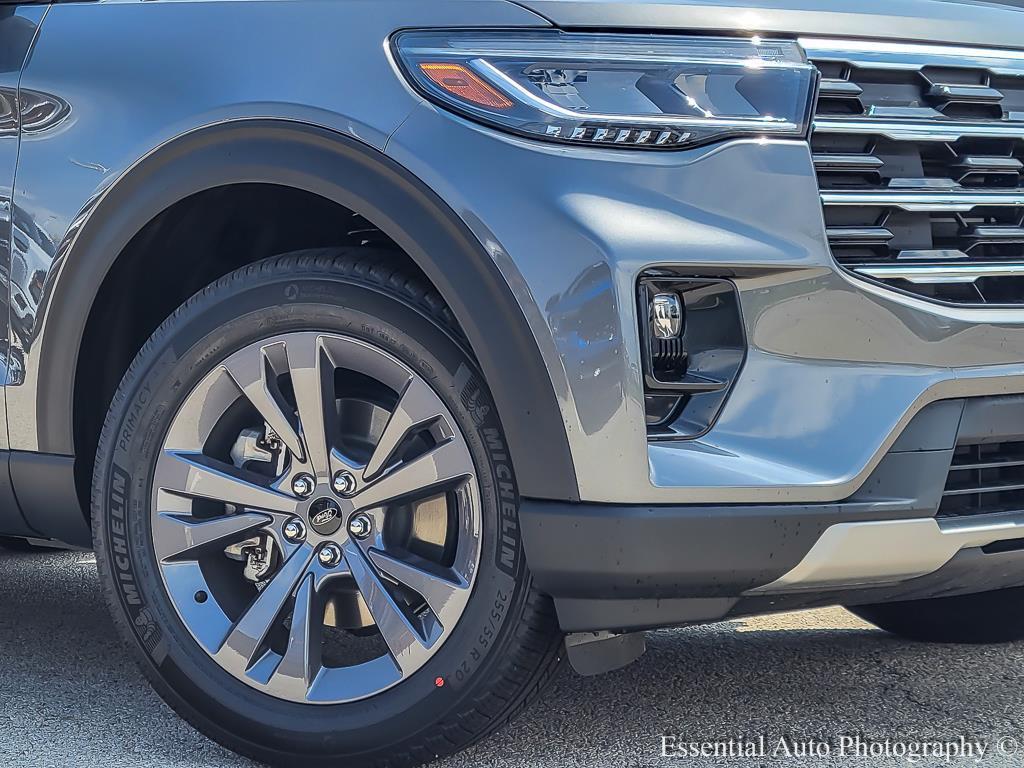 new 2025 Ford Explorer car, priced at $44,285