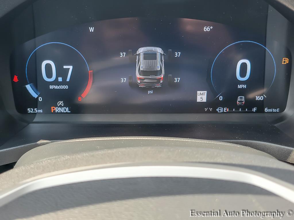 new 2025 Ford Explorer car, priced at $44,285