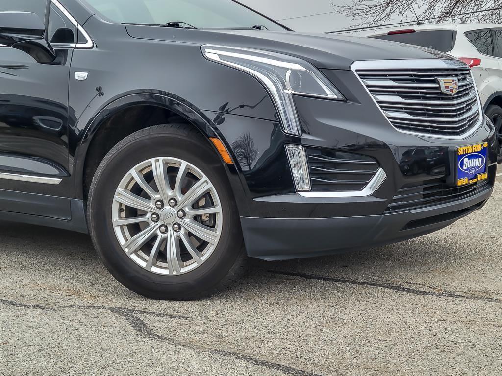 used 2019 Cadillac XT5 car, priced at $22,491