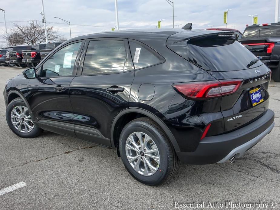 new 2025 Ford Escape car, priced at $27,641