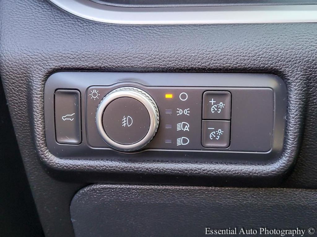 used 2022 Ford Explorer car, priced at $26,269