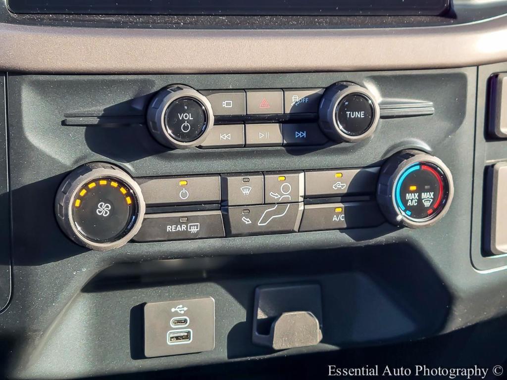 new 2025 Ford F-150 car, priced at $51,070