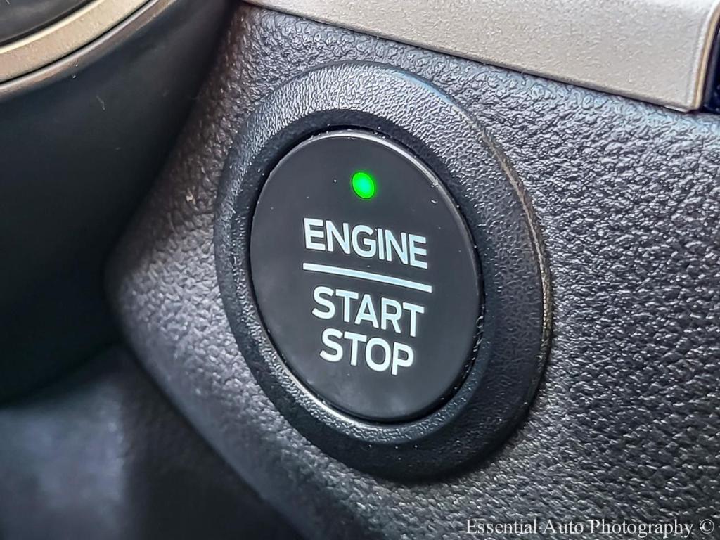 used 2022 Ford Escape car, priced at $22,595