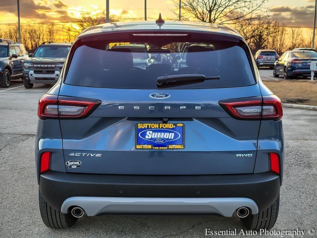 new 2025 Ford Escape car, priced at $30,375