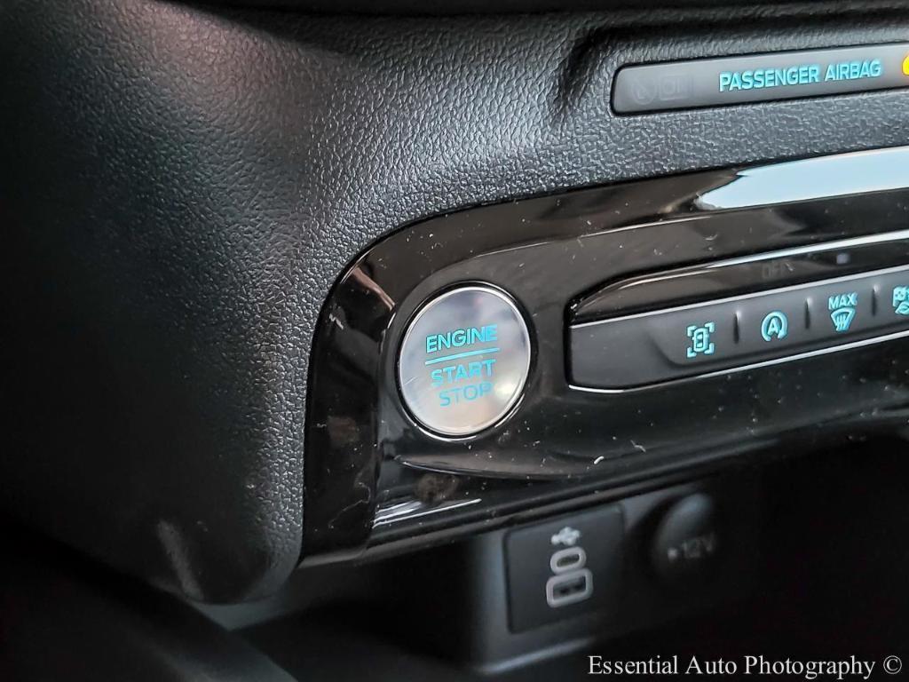 new 2025 Ford Escape car, priced at $30,375