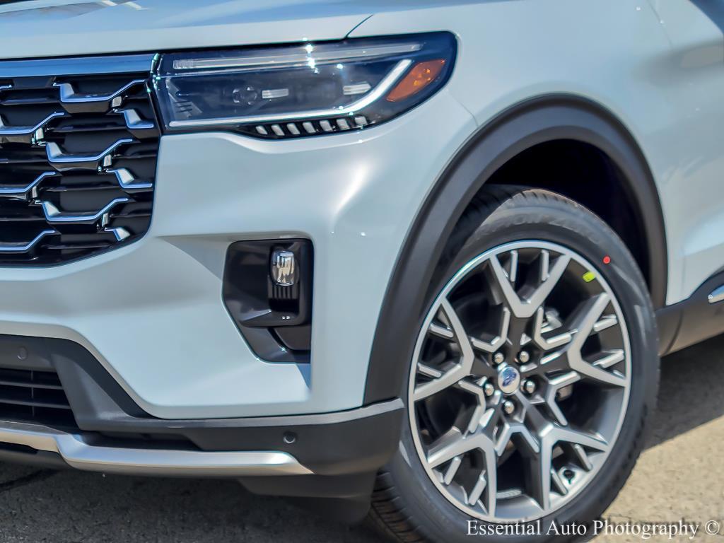 new 2025 Ford Explorer car, priced at $57,210