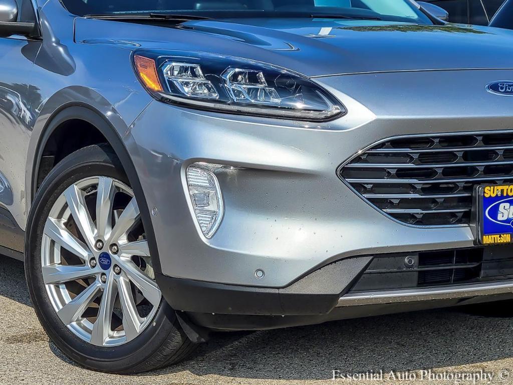 used 2022 Ford Escape car, priced at $24,995