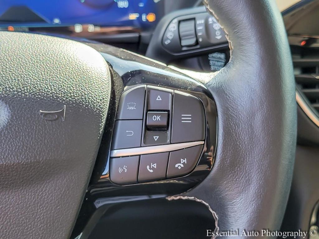 used 2022 Ford Escape car, priced at $24,995